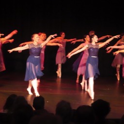Chelsea Ballet dancers in Bolero © St.John Burkett