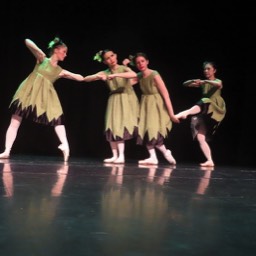 Chelsea Ballet dancers in Moods Mode © St.John Burkett